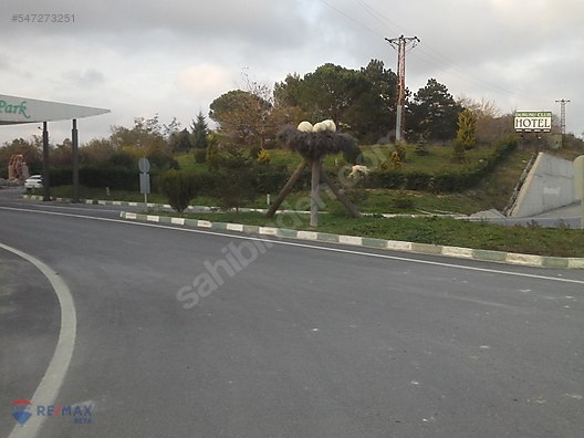 Durusu Park Evleri Boyalık Arnavutköy de Satılık 2700 m2 Arsa Satılık