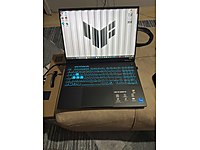 ASUS TUF Gaming F16 NotBook + ROG Strix 27 monitör Set