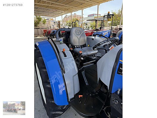 Machinery / Agricultural Machines / Tractors / New Holland / TD4.80B