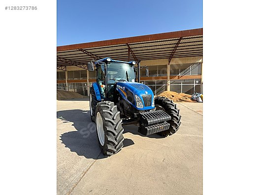 Machinery / Agricultural Machines / Tractors / New Holland / TD110D