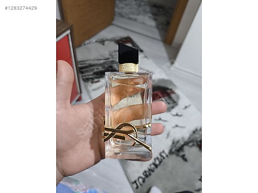 Used & Brand New Items / Beauty & Healthcare / Perfumes & Fragrances / Women