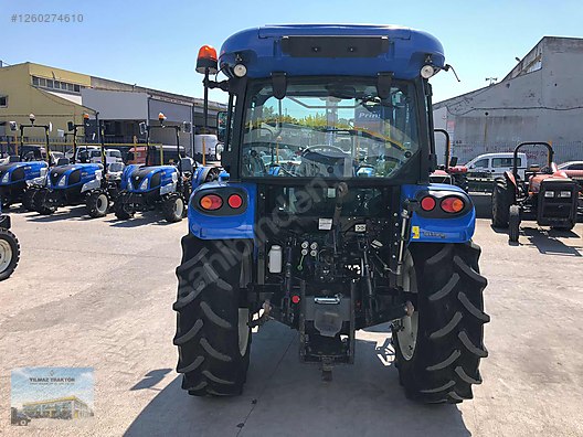 Machinery / Agricultural Machines / Tractors / New Holland / T4.70S