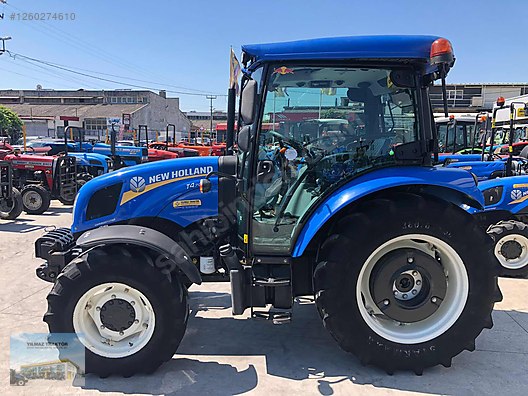 Machinery / Agricultural Machines / Tractors / New Holland / T4.70S