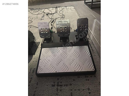 Used & Brand New Items / Gaming & Gamers Exclusive / Gaming Equipment / PC Game Racing Wheels