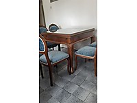 Antika masa ve sandalye