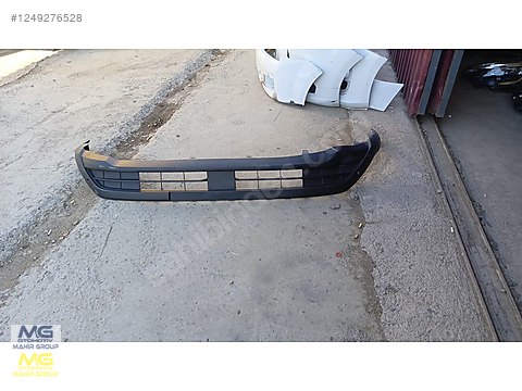 トト FORD CONNECT (2002-2005) TAMPON ÖN SİYAH SİSLİ OEM