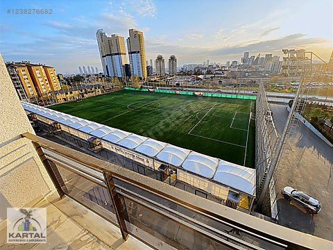 YAKACIK ÇARŞI MAHALLESİND METROYA YAKIN-İSKANLI-3+1...