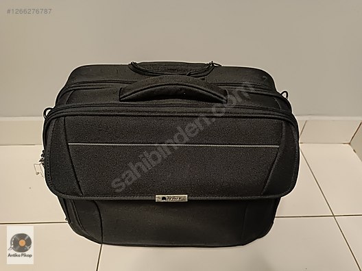 Used & Brand New Items / Clothing & Accessories / Suitcases & Luggage / Single