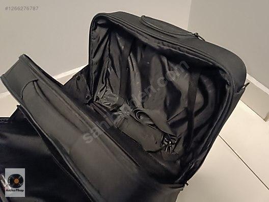 Used & Brand New Items / Clothing & Accessories / Suitcases & Luggage / Single