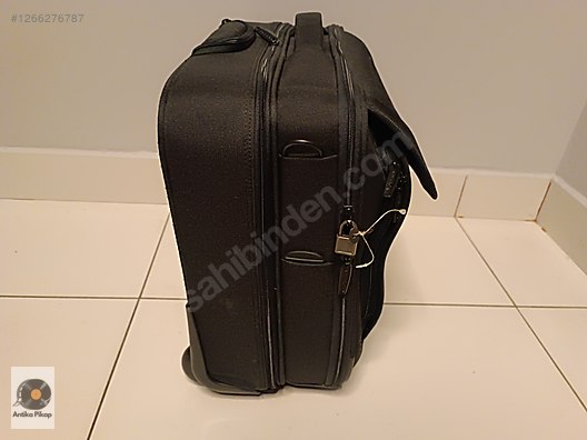 Used & Brand New Items / Clothing & Accessories / Suitcases & Luggage / Single