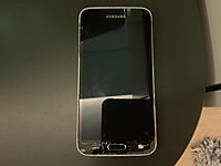 Samsung GALAXY S5 MİNİ SORUNSUZ KENARI KIRIK.