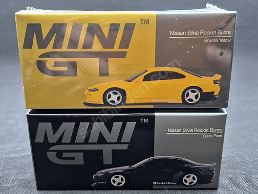 Mini GT Diecast Model 1:64 Nissan Araba - 1316277278