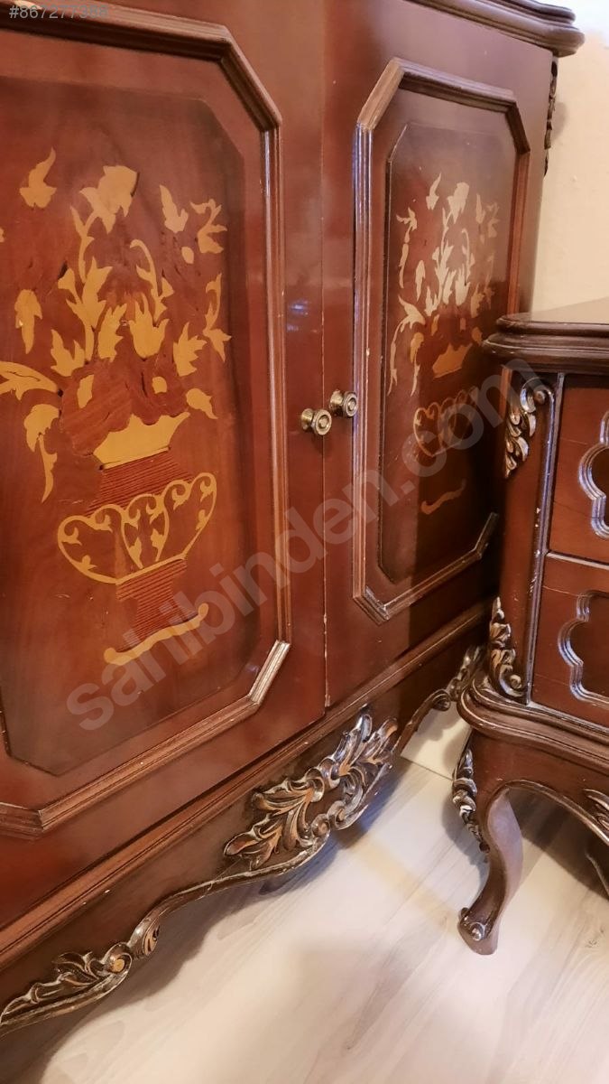 35 yıllık tam takım mobilya Antika Antika Yemek Odası