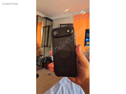 Used & Brand New Items / Cell Phones & Accessories / Cell Phones / Apple / iPhone 17