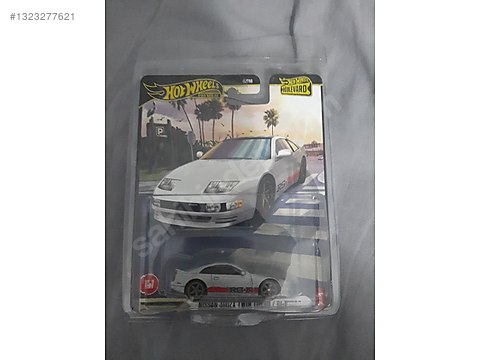 Hot Wheels Diecast Model 1:6 Nissan Araba - 1323277621
