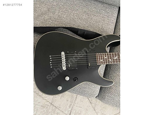 Schecter Elektro Gitar