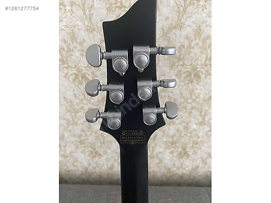 Schecter Elektro Gitar