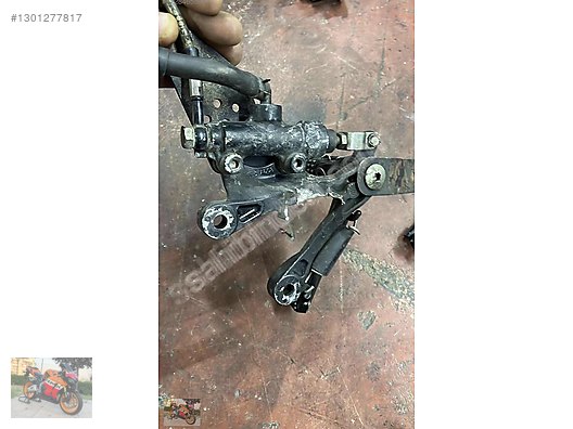 Fren / KAWASAKİ ZX6 2007-2008 SAĞ BASAMAK KOMPLE sahibinden.comda