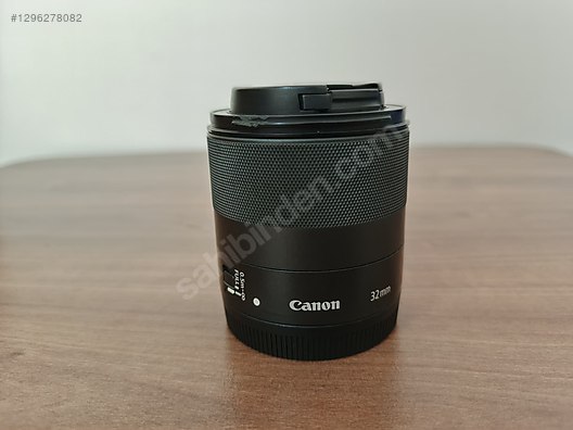 Lensler / Canon EF-M 32mm f1.4 STM Lens temiz sahibinden.comda