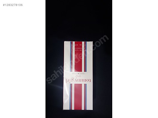 İkinci El ve Sıfır Alışveriş / Kişisel Bakım & Kozmetik / Parfüm / Kadın