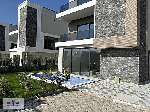 BURSA NİLÜFER GÜMÜŞTEPE MERKEZİ LOKASYONDA 5 + 1 VİLLA