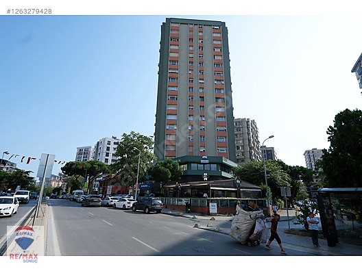 Erenköy Osmanlı Sitesi'nde Satılık 4+1 Daire 190 m2