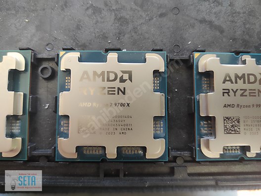 AMD Ryzen 7 9700X Sekiz Çekirdek 3.8 GHz İşlemci-SIFIR 2 YIL G