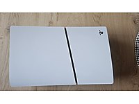 Playstation 5 Slim 1TB + 2 Kol