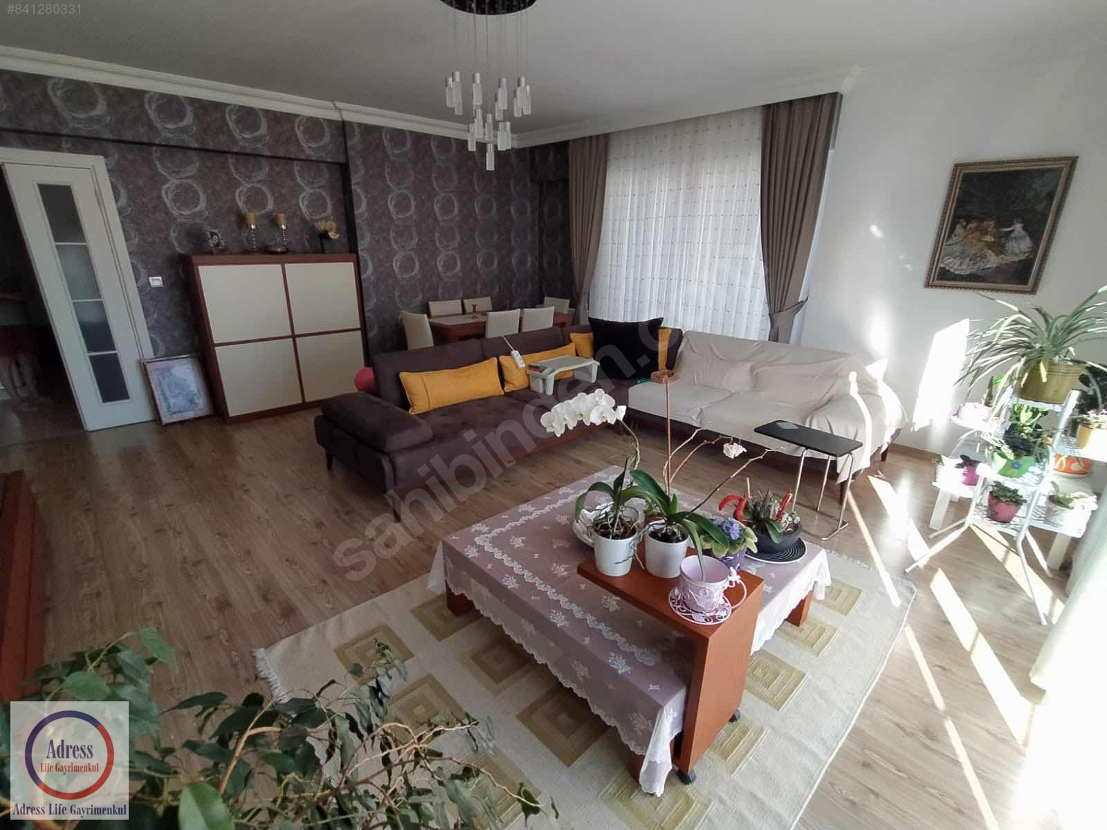 Emlak Ofisinden 3+1, 145 m² Satılık Daire 724.000 TL�ye