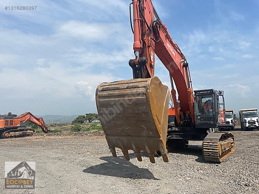 KOCABEY'DEN 2018 MODEL HİTACHİ ZX530LCH-5A PALETLİ EKSKAVATÖR