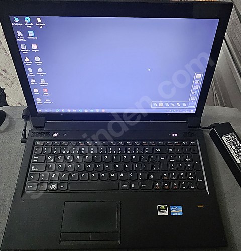 Lenovo V470