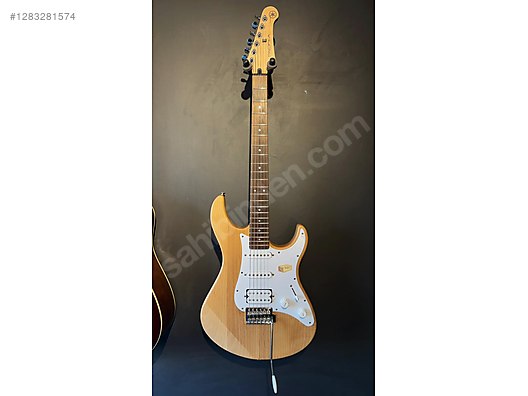 İkinci El ve Sıfır Alışveriş / Müzik / Müzik Aletleri / Telli Çalgılar / Gitar / Elektro