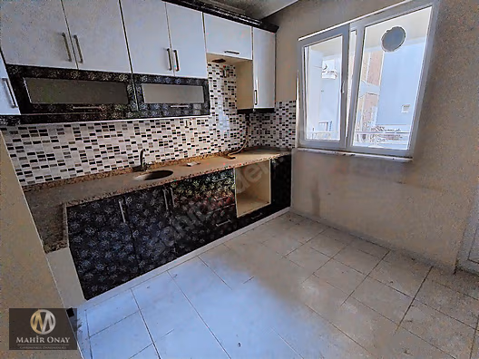 MAHİR ONAY'DAN ASKERLİK ŞUBESİ CİVARI 10 YILLIK BİNA 3+1 #1273281878