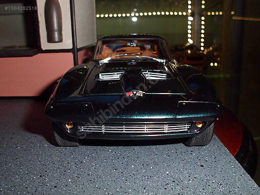 Exoto Diecast Model 1:18 Chevrolet Araba - 1304282518