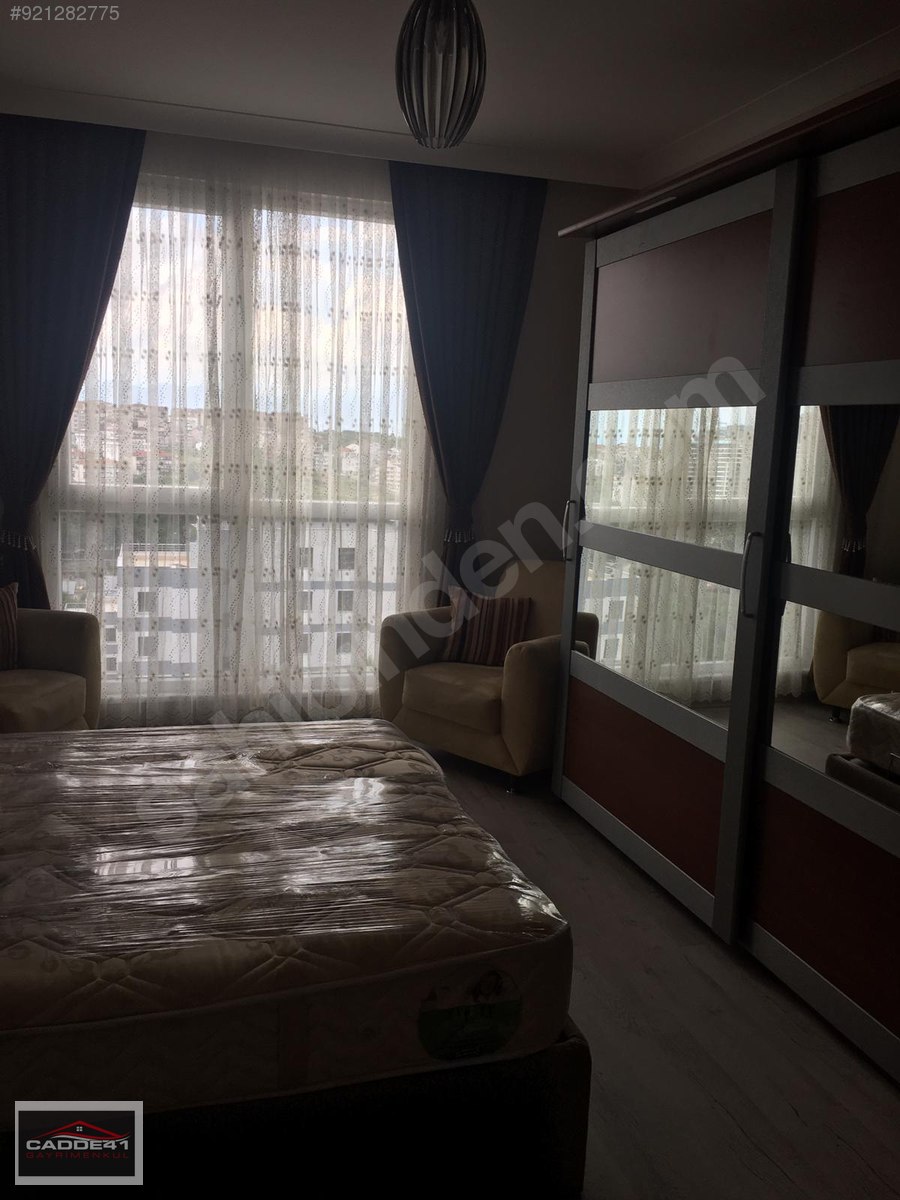 CADDE41DEN KOCAELİ İZMİT KABAOĞLUNDA EŞYALI KİRALIK DAİRE Kiralık