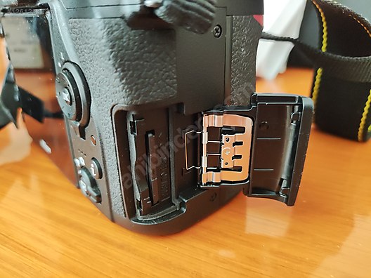 İkinci El ve Sıfır Alışveriş / Fotoğraf & Kamera / Dijital Fotoğraf Makinesi / DSLR / Nikon / D7500