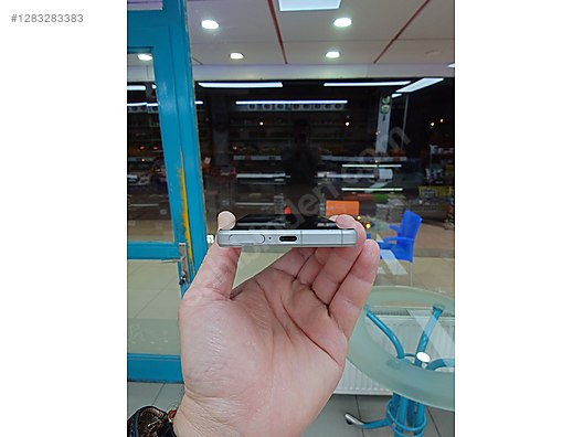 Used & Brand New Items / Cell Phones & Accessories / Cell Phones / Sony / Xperia 1 V