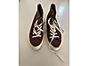 Used & Brand New Items / Clothing & Accessories / Women / Shoes / Sneakers