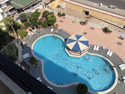 SUNGUROĞLUNDA DENİZE SIFIR 2+1 HAVUZLU DAİRE bugüne özel fiyat Günlük