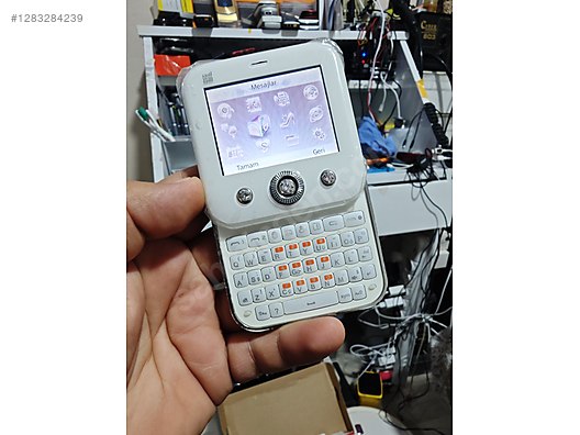 Used & Brand New Items / Cell Phones & Accessories / Cell Phones / General Mobile / DST Diamond