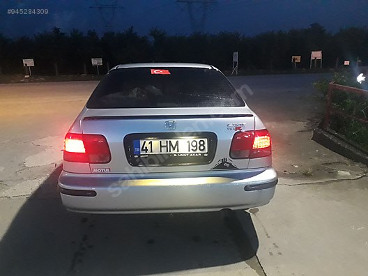 sahibinden satilik modifiyeli honda civic 1 6 ies 262000 km de gumus gri renk 65 500 tl sahibinden com da 945284309