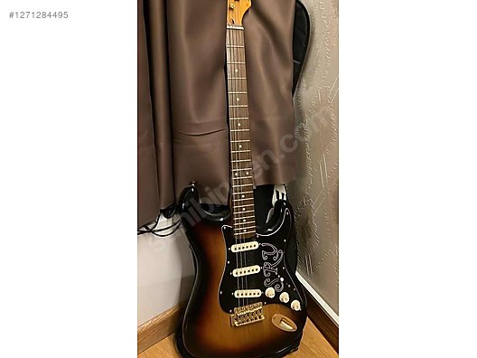 İkinci El ve Sıfır Alışveriş / Müzik / Müzik Aletleri / Telli Çalgılar / Gitar / Elektro