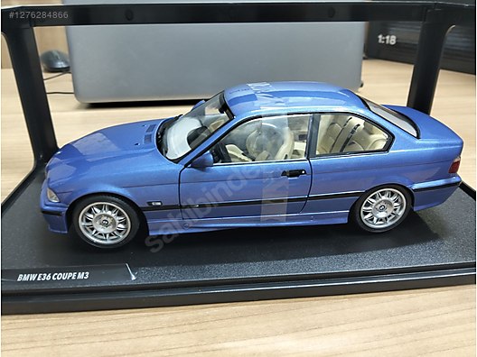 Solido Diecast Model 1:18 BMW Araba