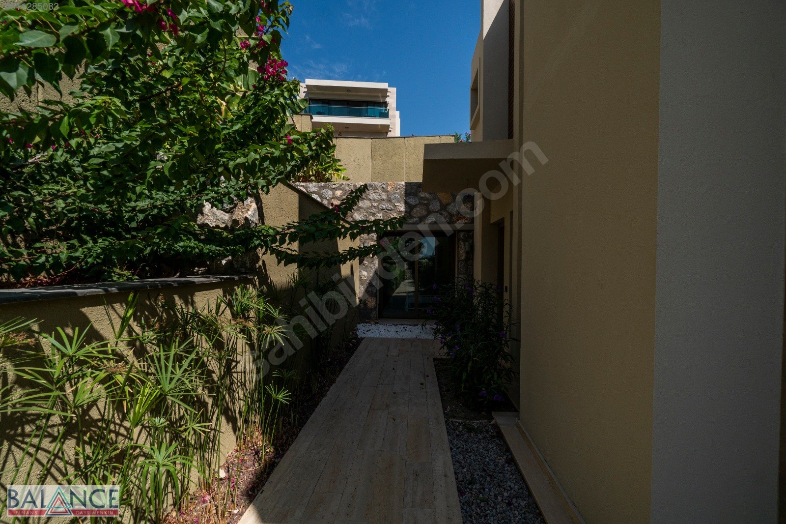 Bodrum�da Müstakil, Bahçeli, Havuzlu, Manzaralı Dubleks Villa Kiralık