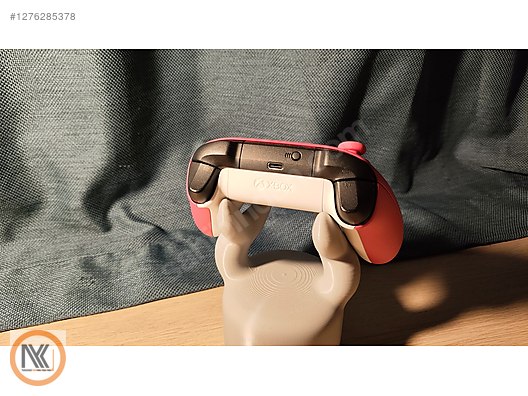 Used & Brand New Items / Gaming & Gamers Exclusive / Gaming Equipment / PC Controller & Gamepad