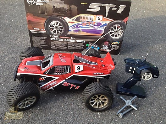 Thunder tiger rc clearance nitro