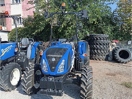 Machinery / Agricultural Machines / Tractors / New Holland / T3.70B