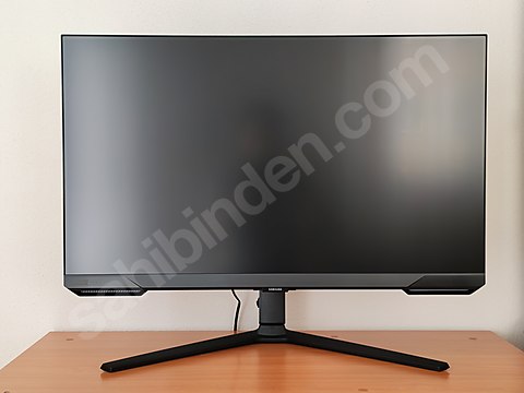 Samsung Odyssey G7 32 LS32BG700EUXUF 4K 144Hz Gaming Monitör