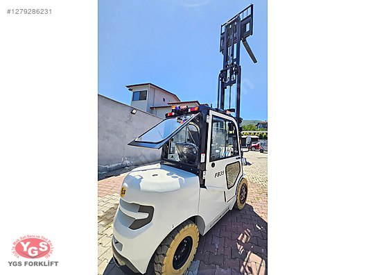 Machinery / Industrial / Carrying & Stacking Equipment / Forklifts / For Sale / YGS