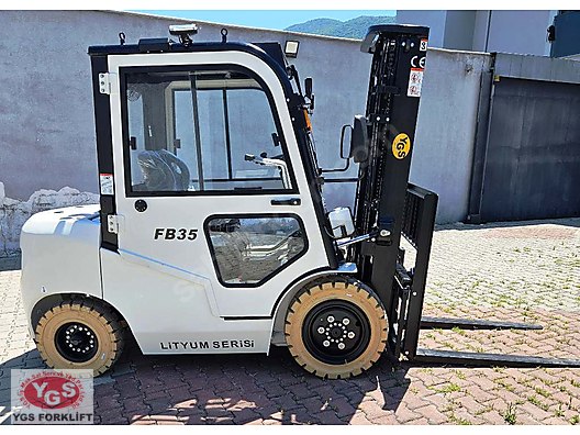 Machinery / Industrial / Carrying & Stacking Equipment / Forklifts / For Sale / YGS